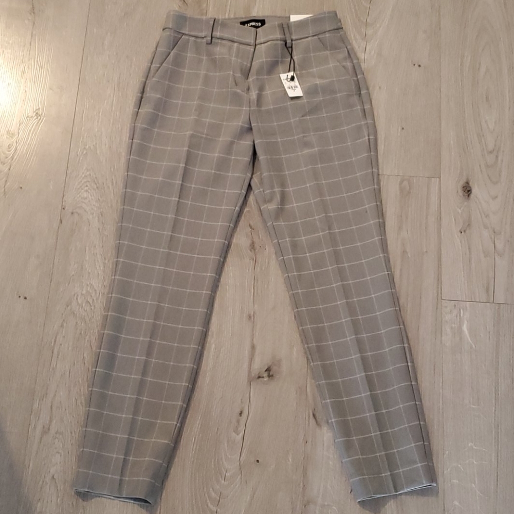 Pants-Columnist, fitted through hip & thigh